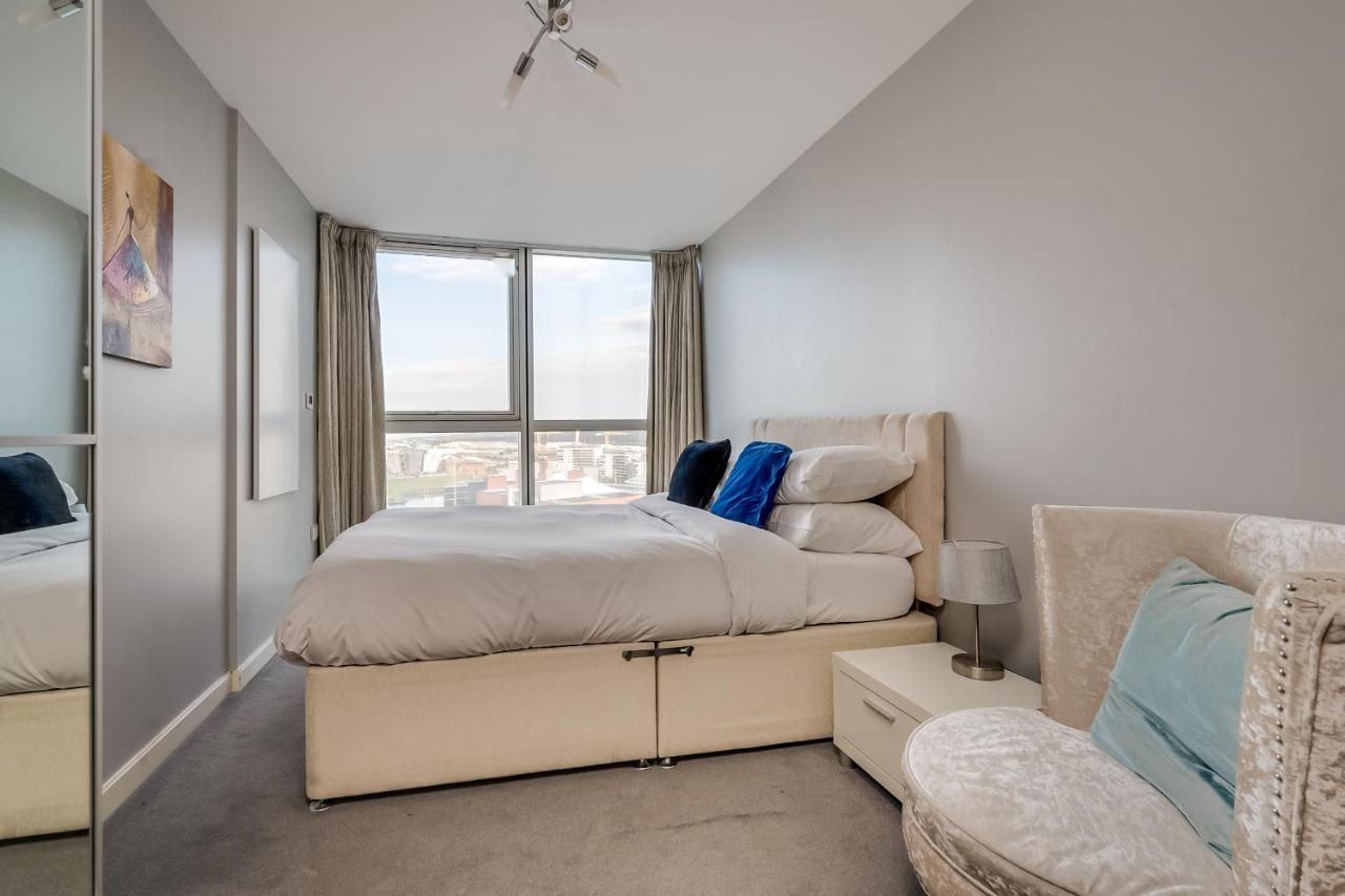 Appartement Entire With Sea View In Prime Location
